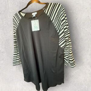 Lularoe Women's Randy Baseball Raglan Gray And White Size 2XL-NWT